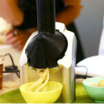 ⁦ماكينة تحضير الآيس كريم الصحية⁩ - الصورة ⁦2⁩