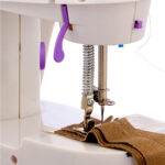 ⁦حبتين ماكينة خياطة صغيرة⁩ - الصورة ⁦8⁩